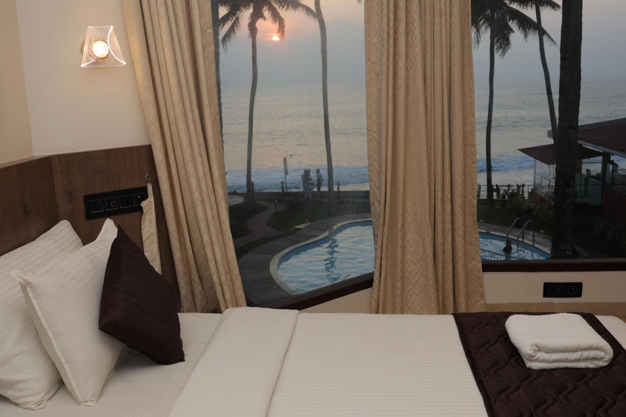 Krishnatheeram Ayur Holy Resort Varkala
